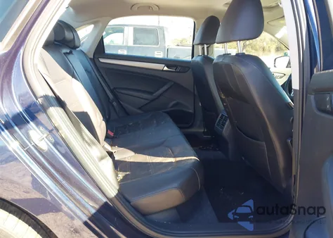 2015 Volkswagen Passat 2.0L Tdi Se z USA, uszkodzony, nr VIN 1VWBV7A37FC085113